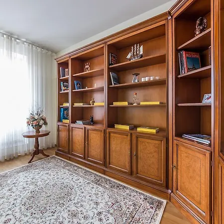 Best Apartments-sulevimagi Lejlighed
